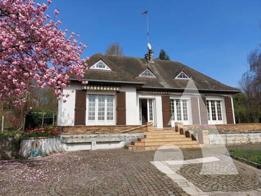 Maison à vendre 420 000 € 5 pièces 3 chambres 111 m² 1 600 m² de terrain Betz 60620