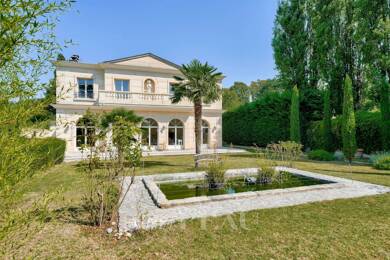Maison à louer 14 490 € 8 pièces 4 chambres 316,2 m² Le Vésinet 78110