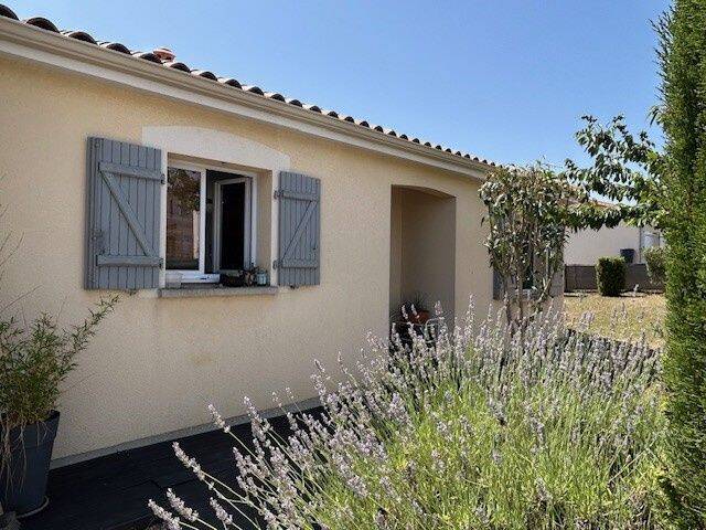 Maison 6 pièces 131 m² · à Iteuil · 131 m² · 249 900 €
