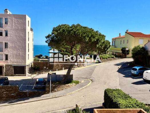 Appartement à vendre 199 000 € 2 pièces 1 chambre 47 m² Étage 2/7 Banyuls-sur-Mer 66650