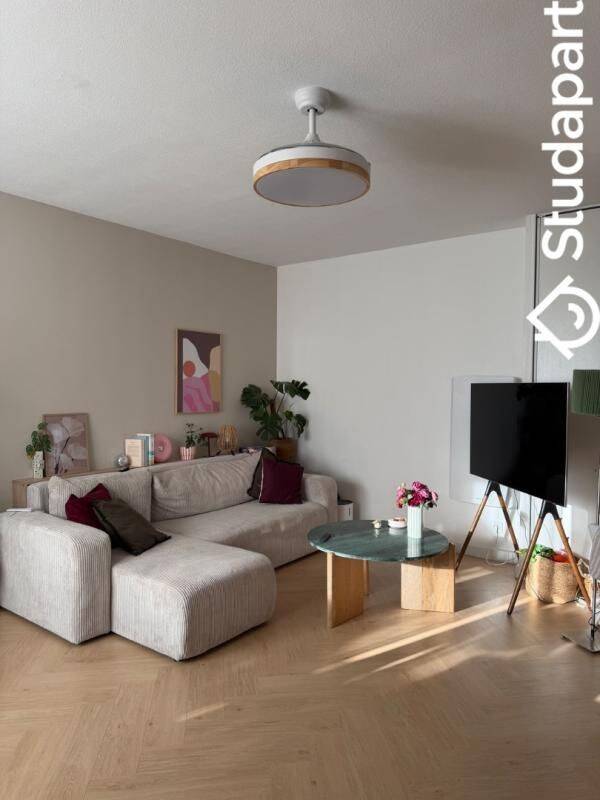 Appartement 2 pièces 53 m² · à Saint-Fons · 53 m² · 950 €/mois