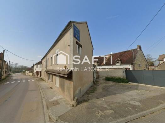 Immeuble à vendre 165 000 € 351 m² Le Prieure Est-Ecarts Saint-Florentin 89600