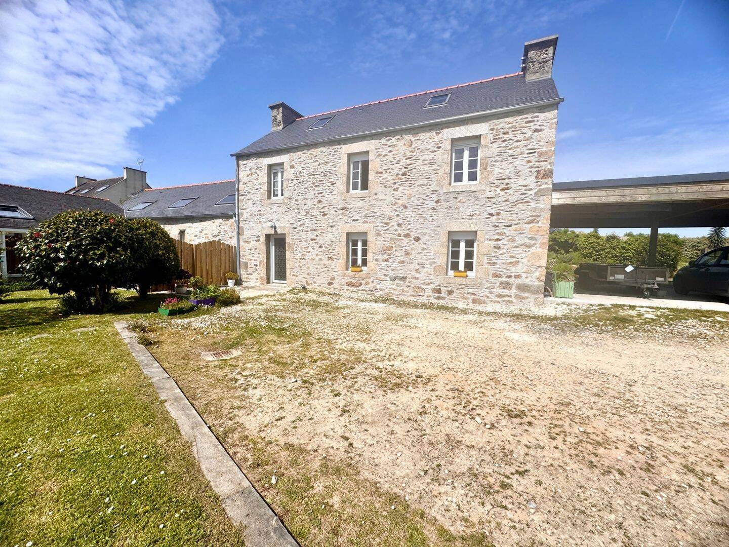Maison 5 pièces 135 m² · à Lannilis · 135 m² · 273 000 €