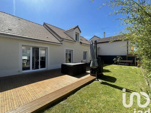 Maison à vendre 415 000 € 6 pièces 4 chambres 164 m² 400 m² de terrain Le Plateau Viry-Châtillon 91170