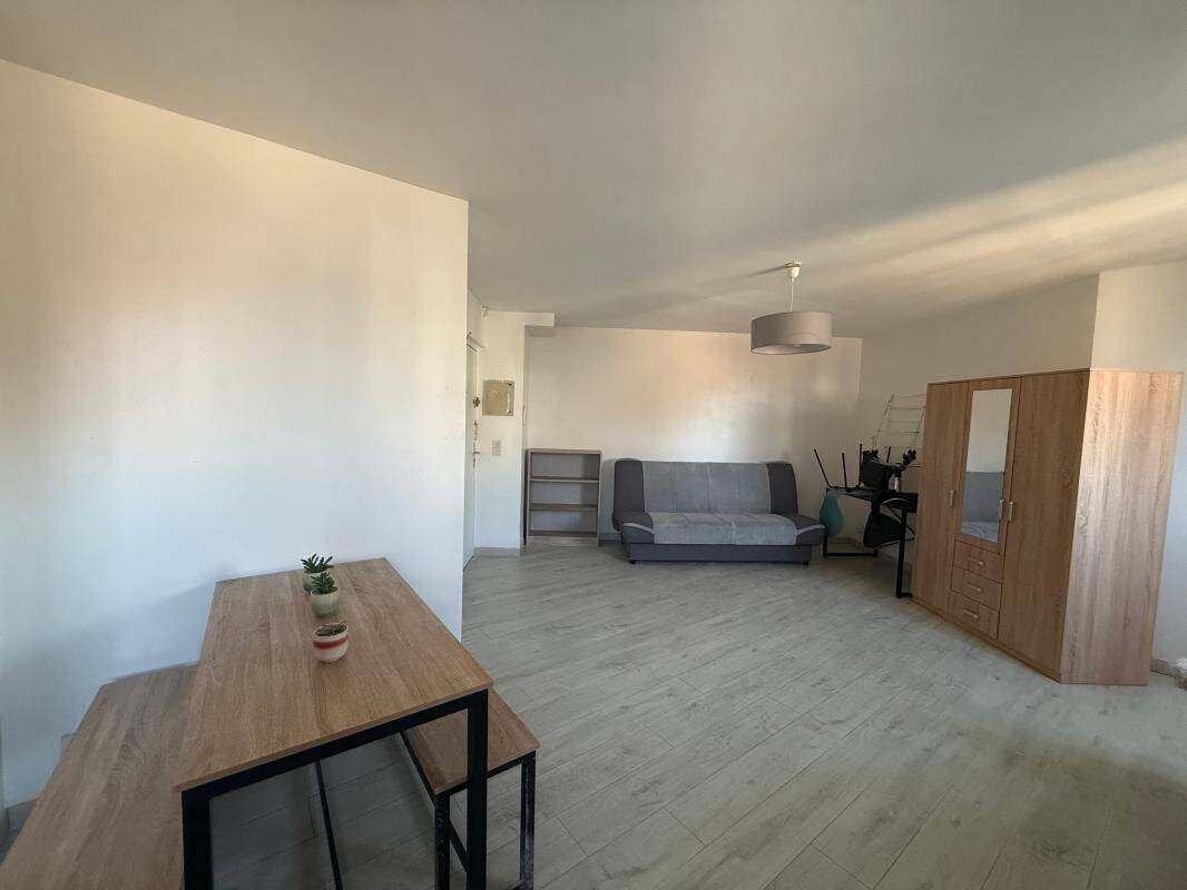 Appartement 1 pièce 40 m² · à Compiègne · 40,2 m² · 600 €/mois