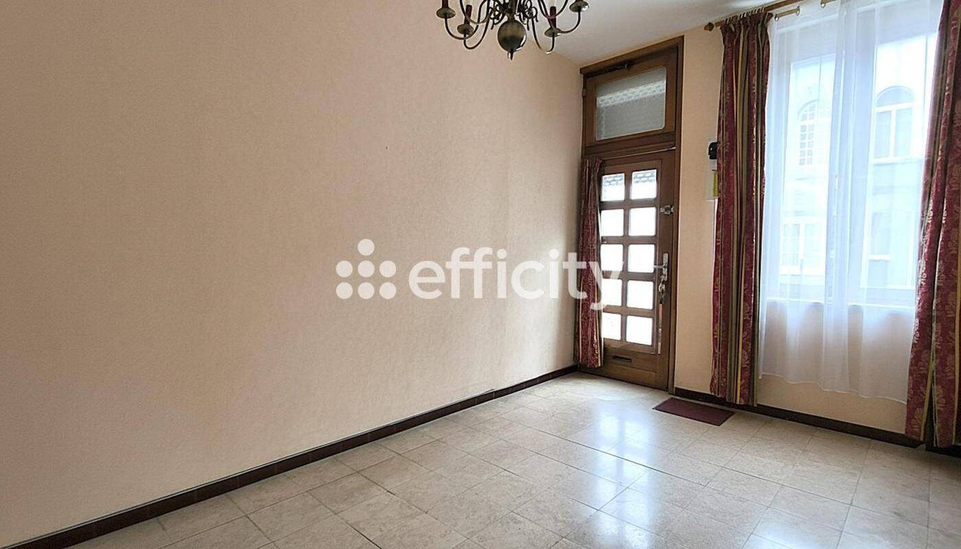 Maison 5 pièces 94 m² · à Fresnes-sur-Escaut · 94 m² · 55 000 €