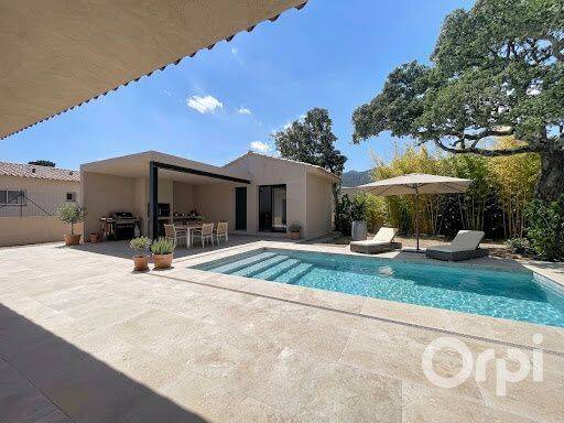 Maison 4 pièces 140 m² · à Lecci · 140 m² · 895 000 €