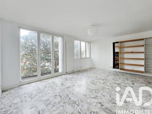 Appartement à vendre 215 000 € 3 pièces 2 chambres 69,2 m² Étage 2/3 Anatole France La Courneuve 93120