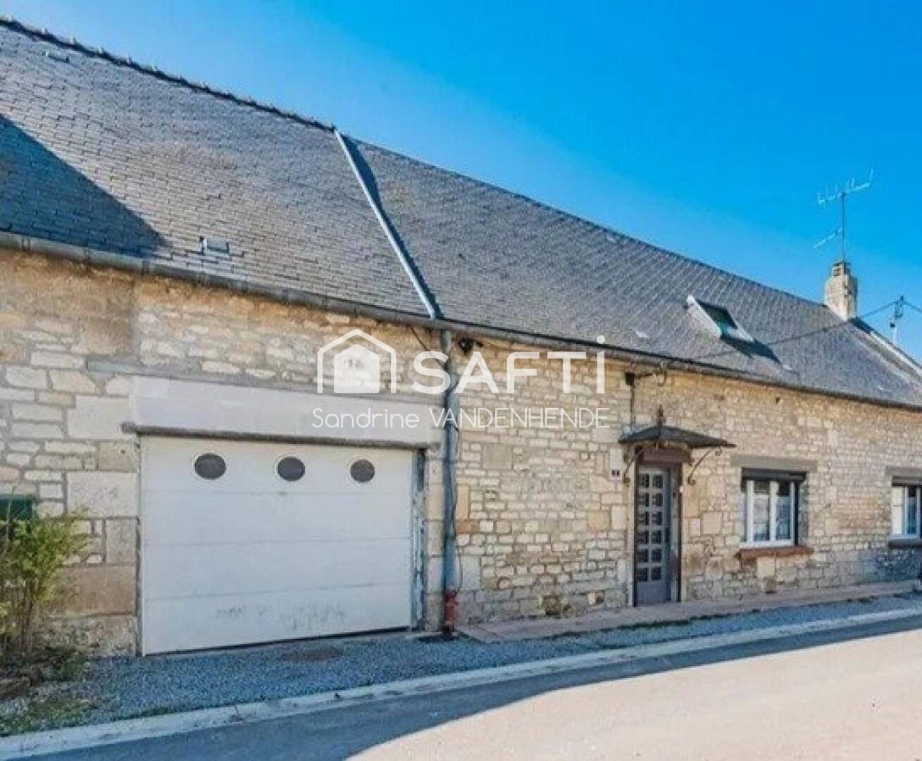 Maison 7 pièces 156 m² · à Dizy-le-Gros · 156 m² · 155 000 €