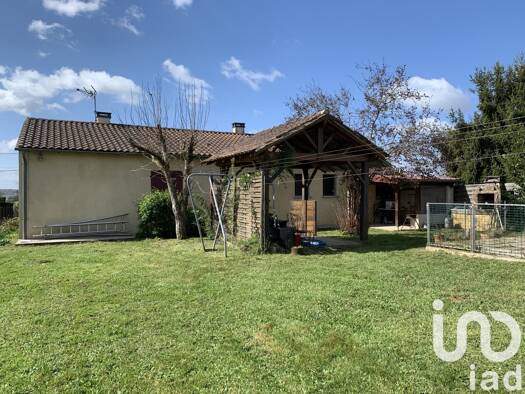 Maison à vendre 175 000 € 5 pièces 4 chambres 104 m² 1 600 m² de terrain Mouleydier 24520