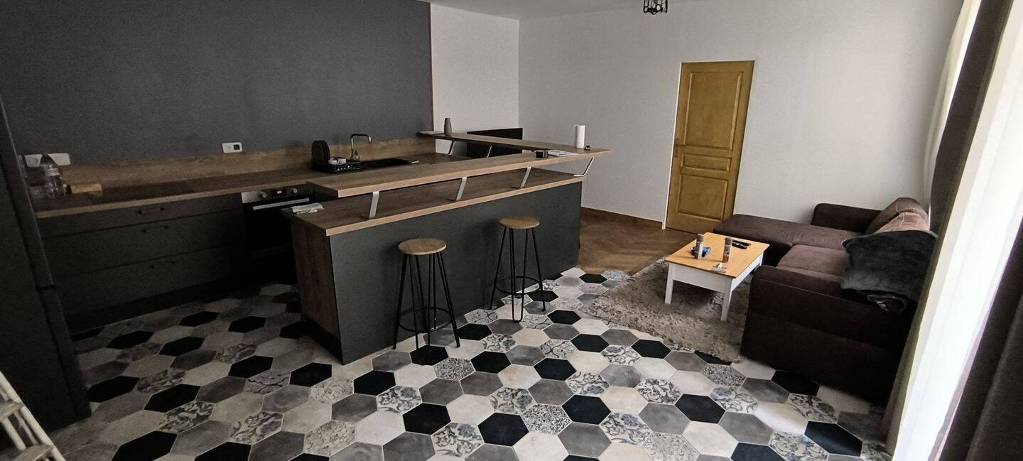 4 pièces 102 m² · à Laon · 102 m² · 1 200 €