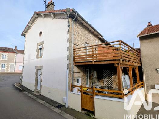 Maison de ville à vendre 148 000 € 5 pièces 3 chambres 106 m² 77 m² de terrain Nantiat 87140