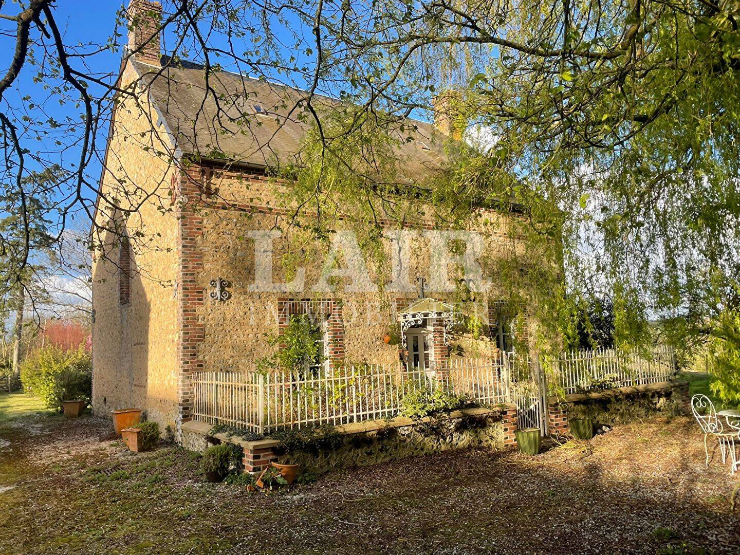 Maison 3 pièces 78 m² · à Mortagne-au-Perche · 78,2 m² · 212 000 €