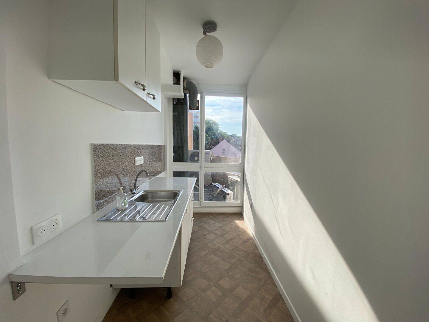 Appartement 3 pièces 64 m² · à Corbeil-Essonnes · 64 m² · 1 000 €/mois