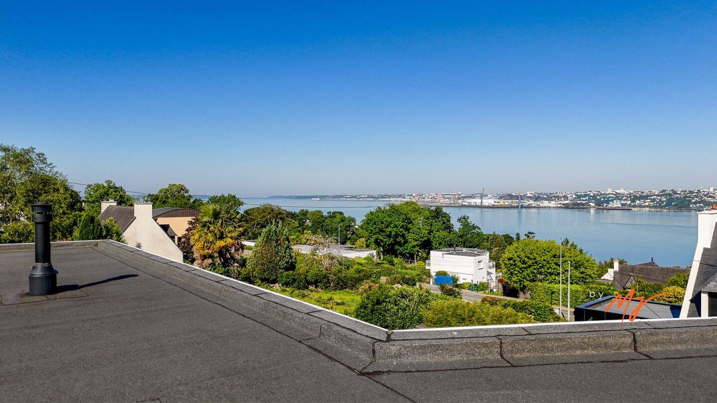 Maison 6 pièces 189 m² · à Plougastel-Daoulas · 189,2 m² · 929 000 €