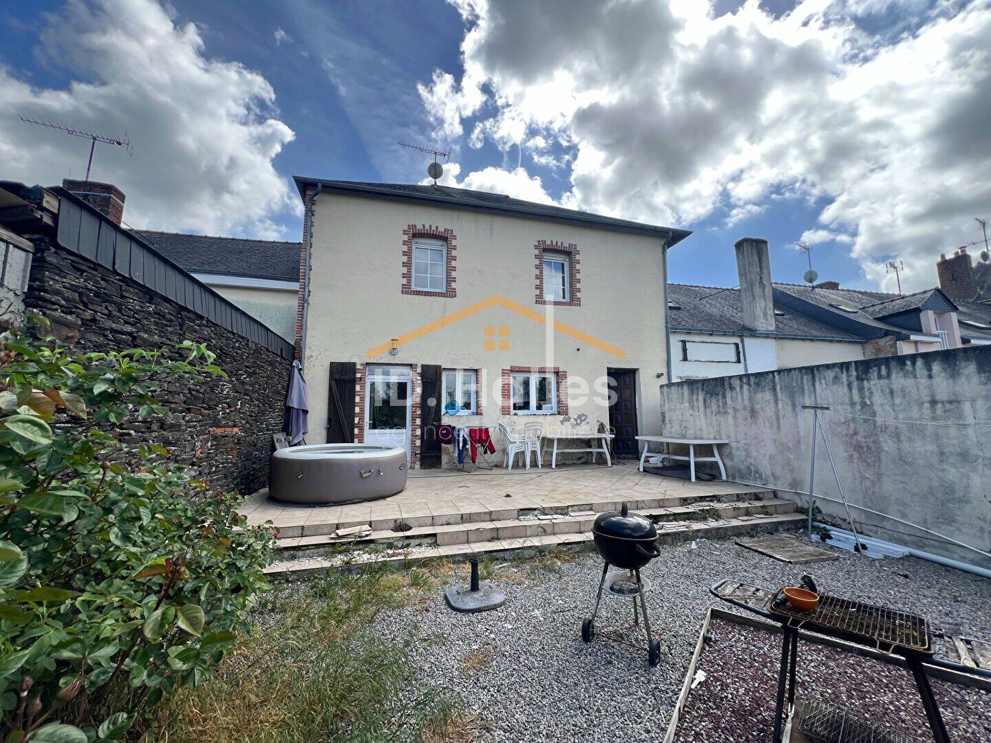 Maison 4 pièces 139 m² · à Renazé · 139 m² · 114 000 €