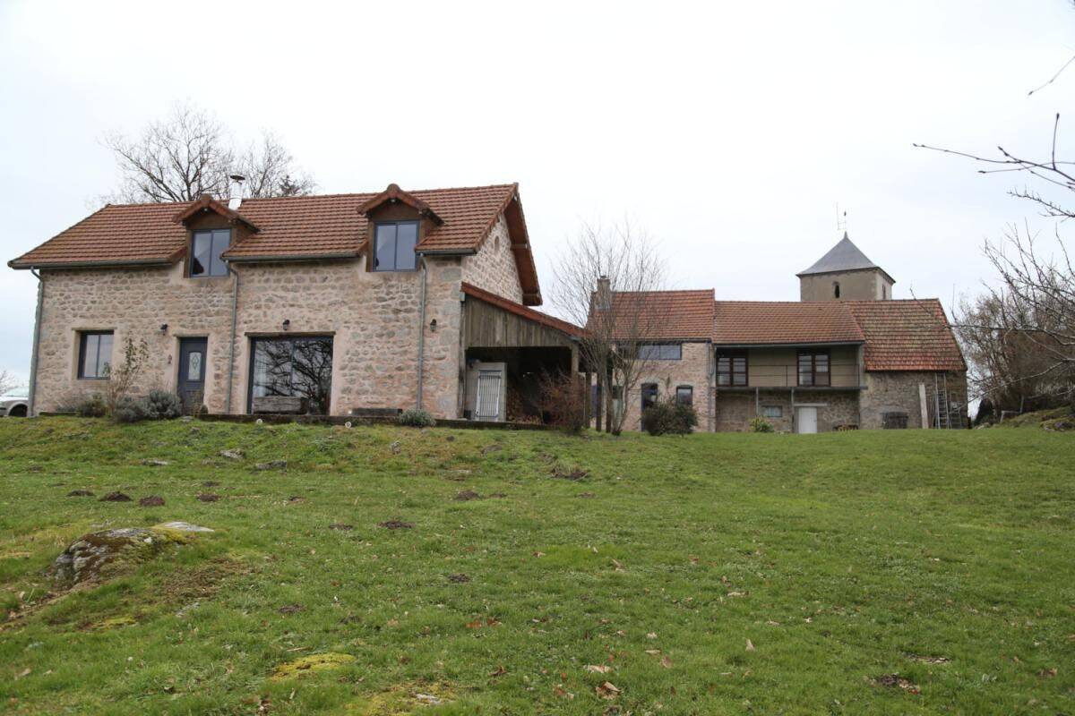 Maison 7 pièces 270 m² · à Dettey · 270 m² · 450 000 €