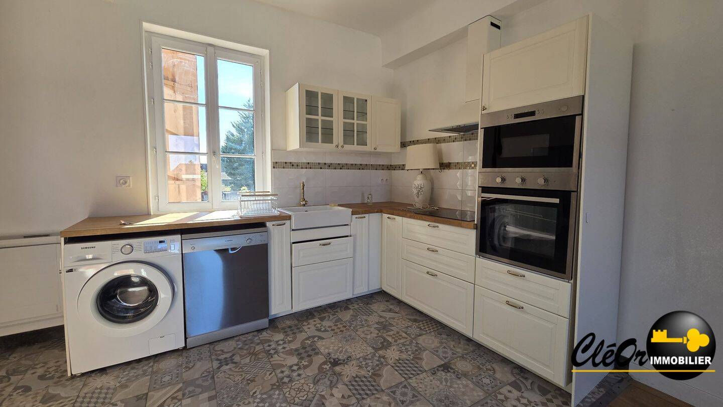 Appartement 4 pièces 74 m² · à Saint-Germain-du-Bois · 74 m² · 750 €/mois