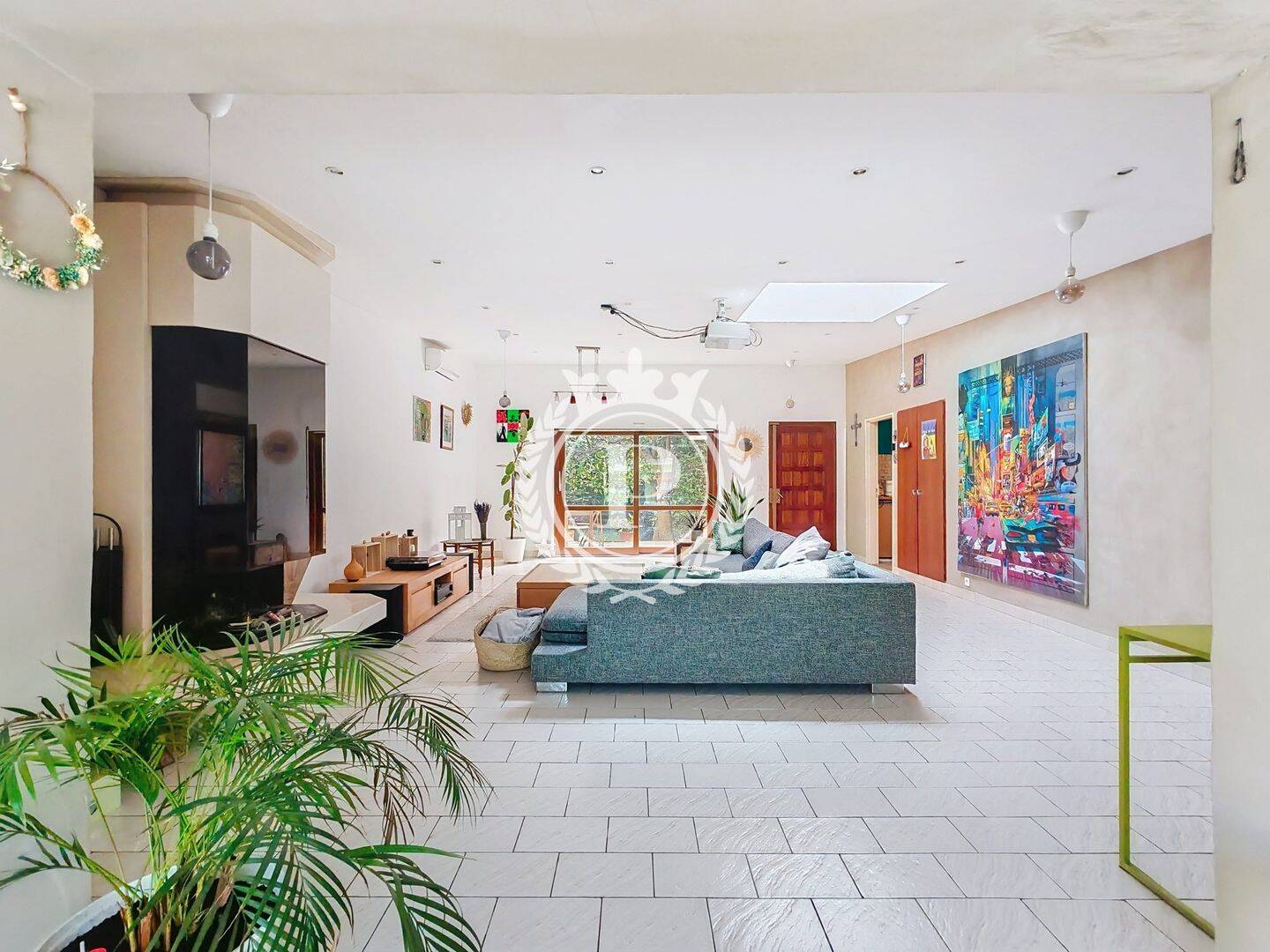 Maison 9 pièces 235 m² · à Bondy · 235 m² · 559 000 €