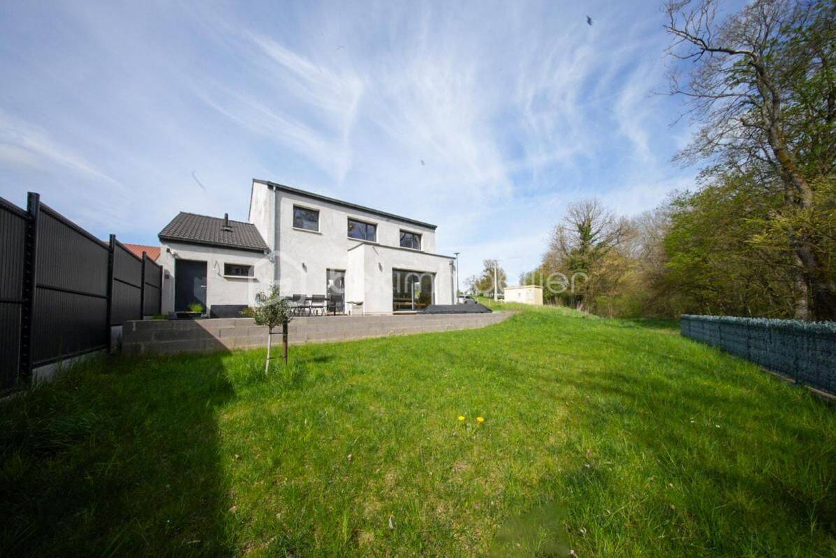Maison 6 pièces 146 m² · à Ogy-Montoy-Flanville · 146 m² · 449 000 €