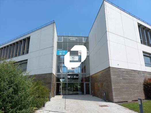 Local commercial à louer 13 033 € 862 m² de surface de vente divisible Brigode-Ascq-Haute Borne Villeneuve-d'Ascq 59650