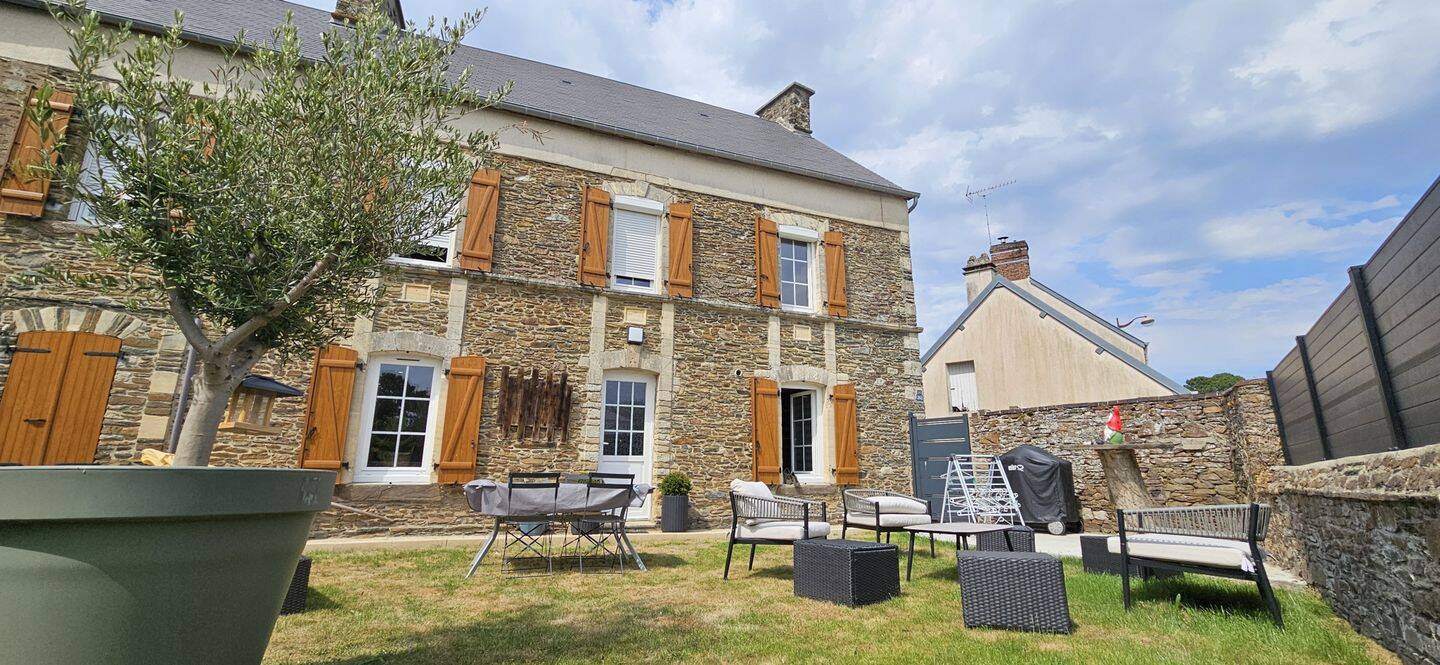 Maison 3 pièces 90 m² · à Saint-Clair-sur-l'Elle · 90 m² · 169 000 €