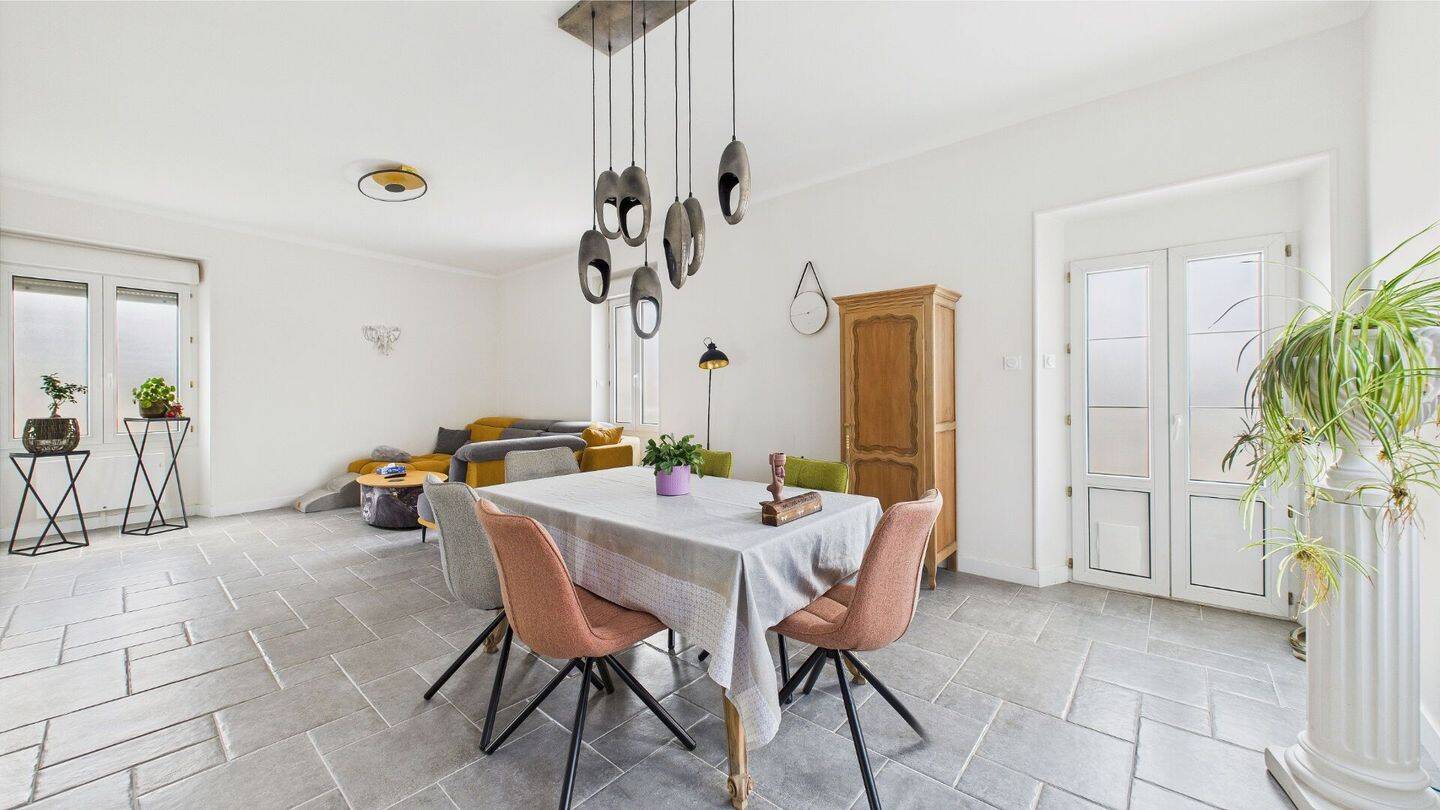 Maison 7 pièces 236 m² · à Rodez · 235,9 m² · 498 000 €