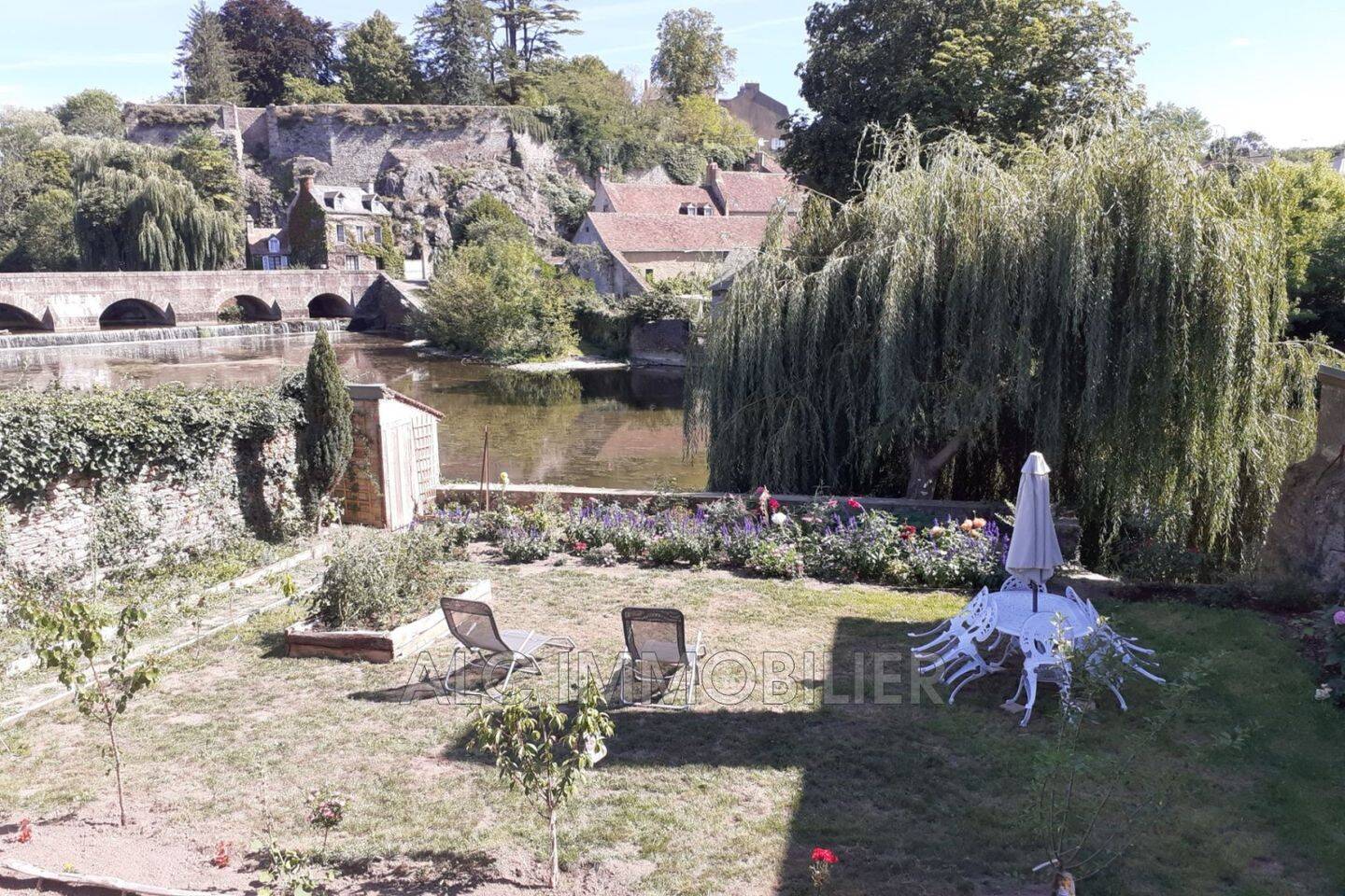 Maison 4 pièces 103 m² · à Fresnay-sur-Sarthe · 103,1 m² · 154 000 €