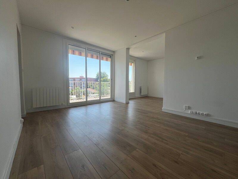 Appartement 4 pièces 78 m² · à Bordeaux · 78 m² · 1 190 €