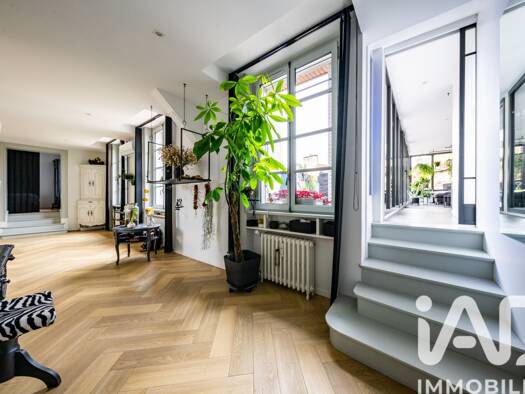 Appartement à vendre 625 000 € 5 pièces 2 chambres 116 m² Étage 2/2 Cordeliers Dijon 21000