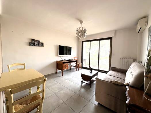 Appartement à vendre 208 000 € 2 pièces 1 chambre 45,3 m² Étage 1/3 Cap Nègre-Cap Sicié Six-Fours-les-Plages 83140