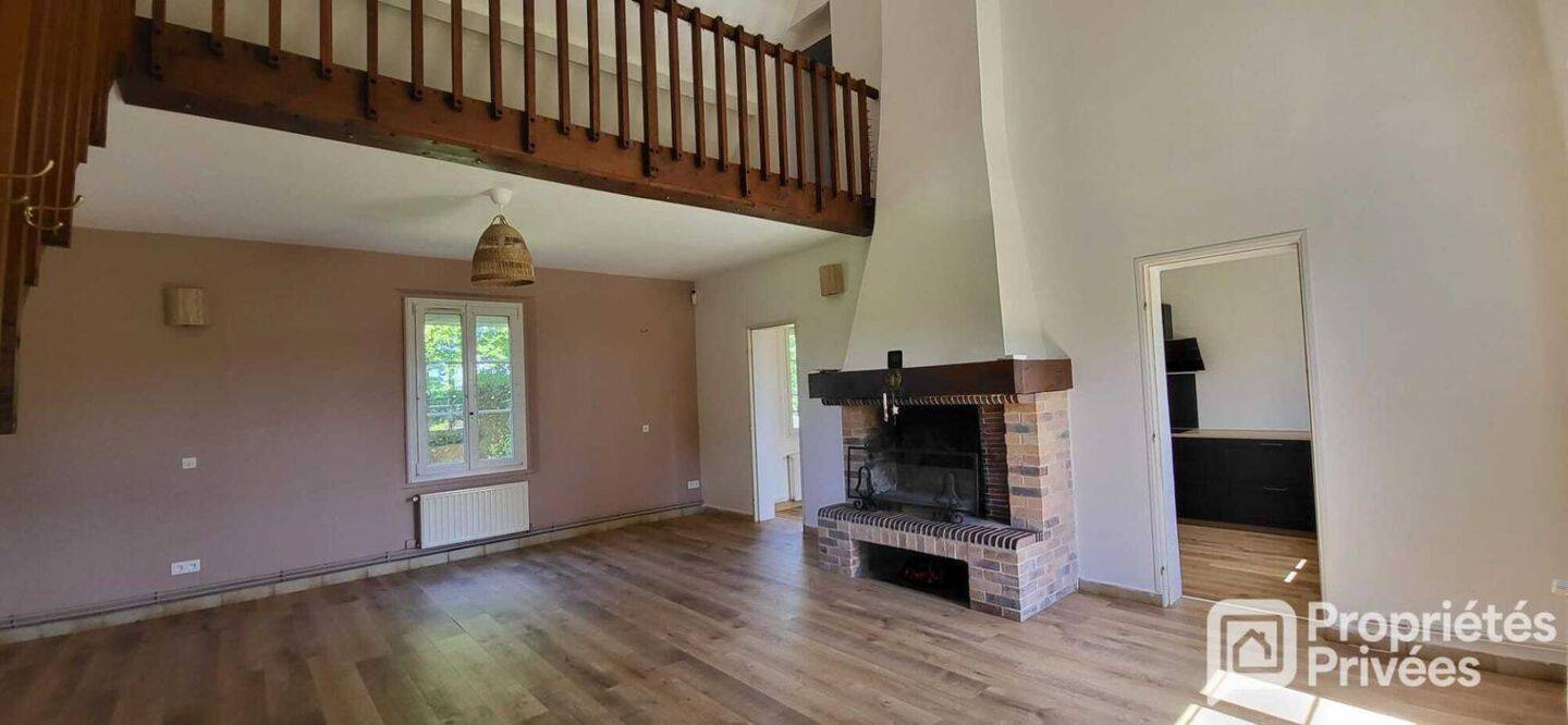 Maison 6 pièces 114 m² · à Verneuil d'Avre Et d'Iton · 114 m² · 180 000 €