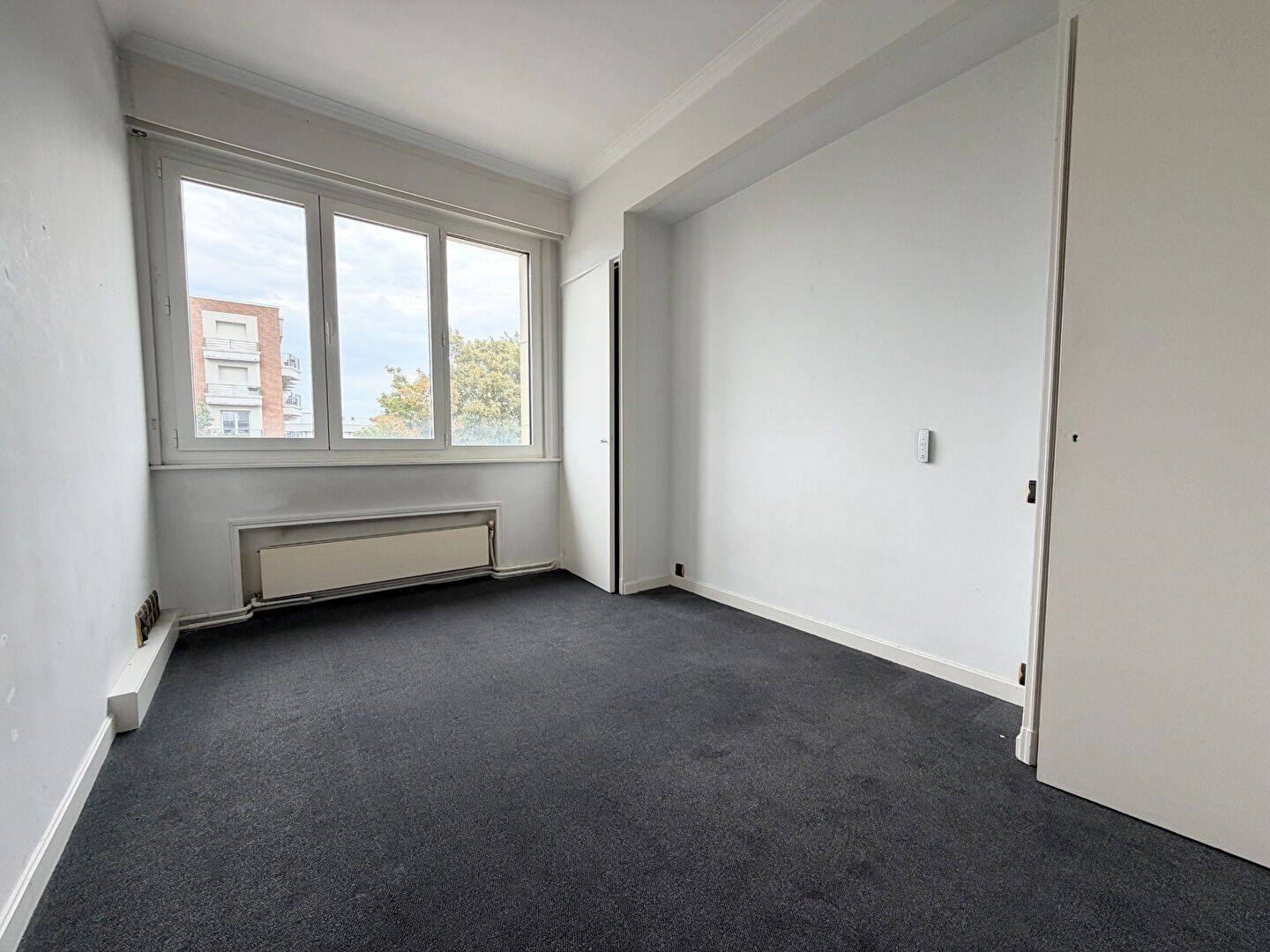 APPARTEMENT T6 EN DUPLEX AVEC TERRASSE, GARAGES ET CAVES, DERNI — 13