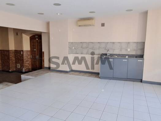 Immeuble à vendre 189 000 € 450 m² Saint-Hippolyte-du-Fort 30170