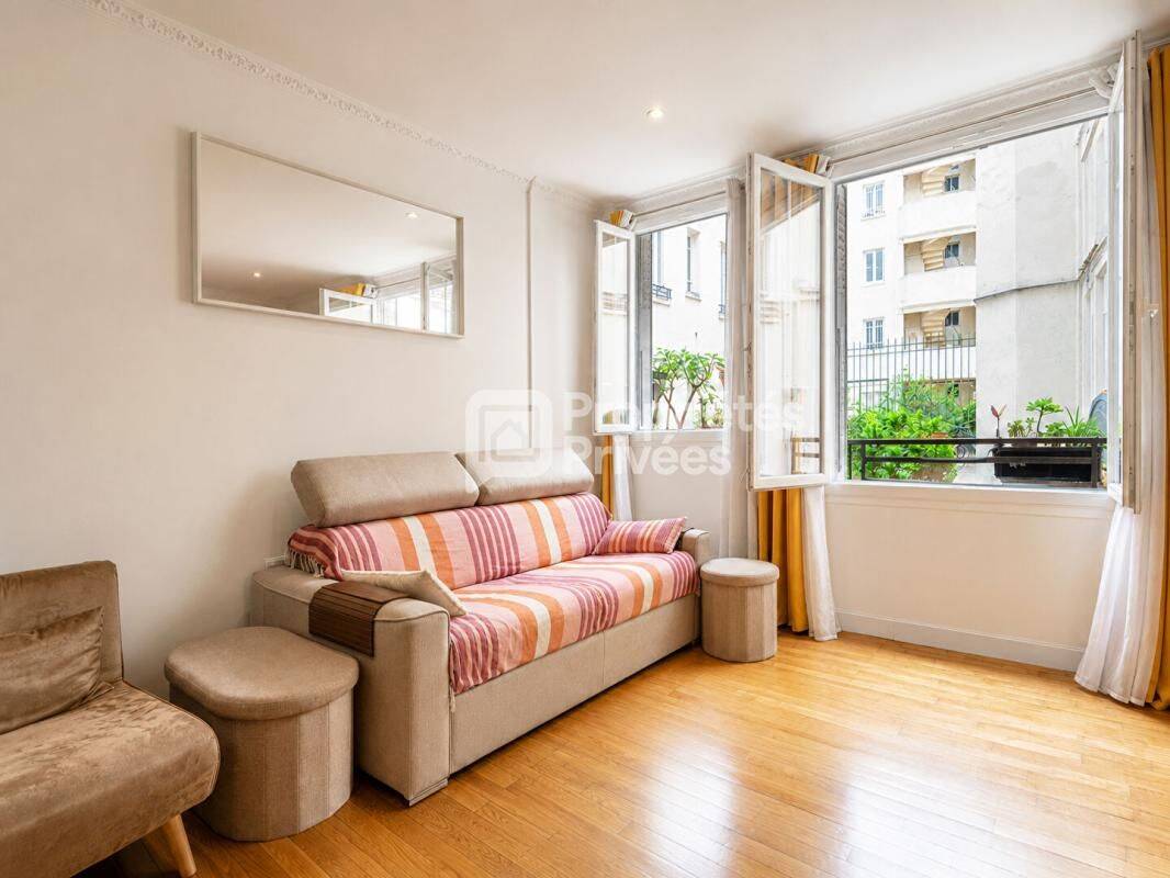 Appartement 3 pièces 62 m² · à Paris 15ème Arrondissement · 61,7 m² · 574 900 €