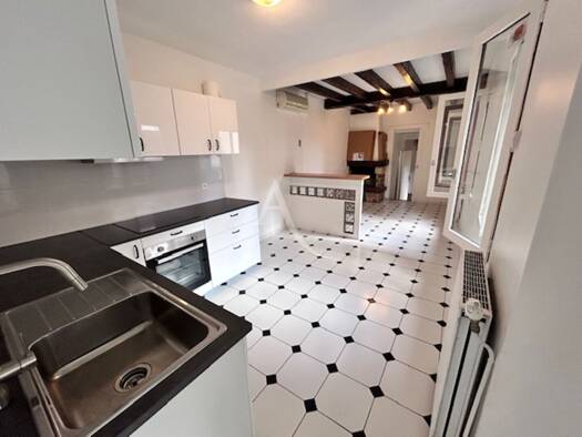 Maison à vendre 371 000 € 3 pièces 2 chambres 108 m² 257 m² de terrain L'Etang Le Bourget 93350