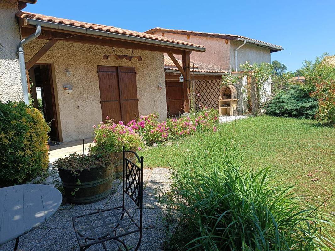 Maison 8 pièces 160 m² · à Cestas · 160 m² · 387 000 €