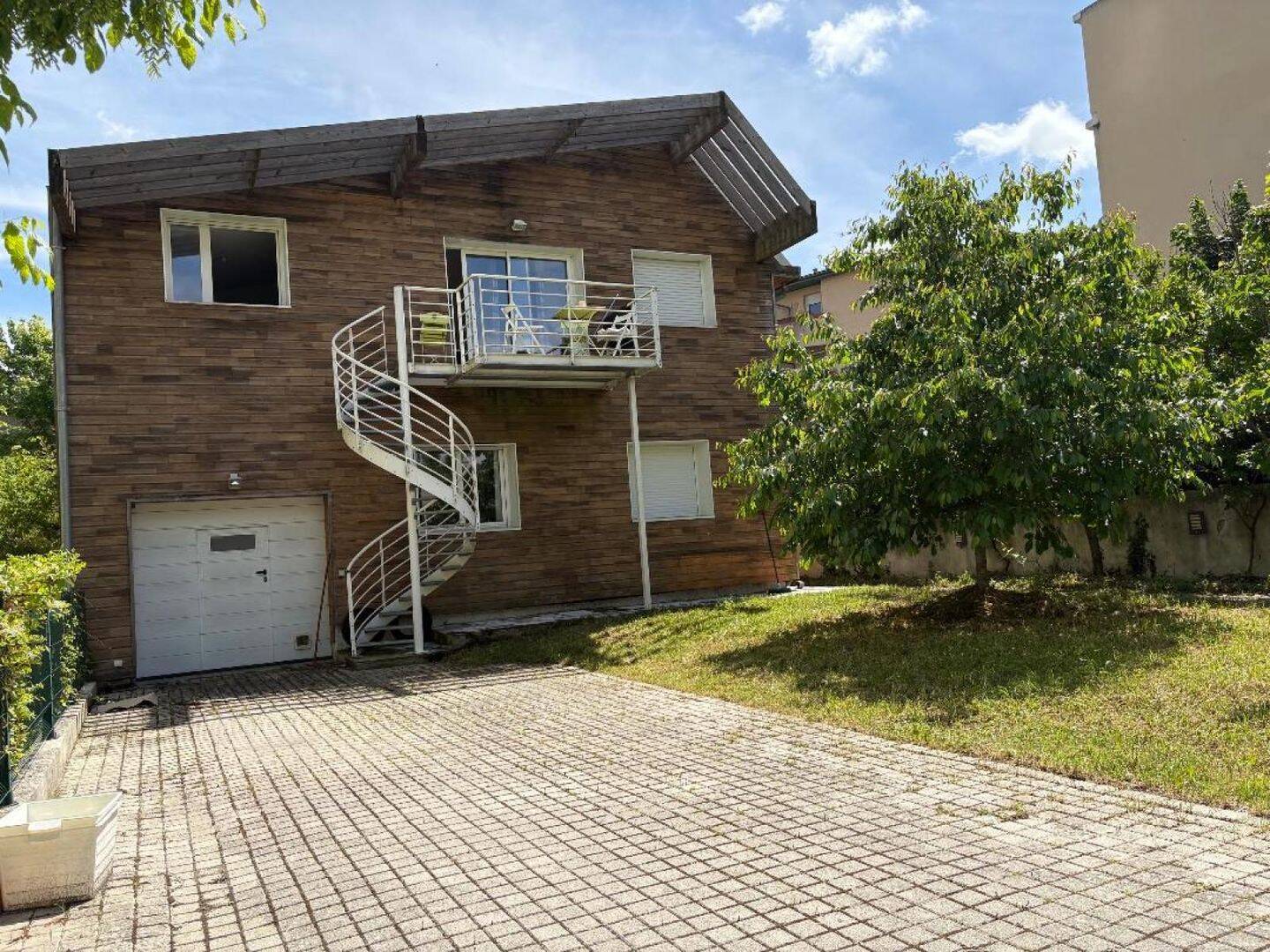 Maison 10 pièces 250 m² · à Toulouse · 250 m² · 584 000 €