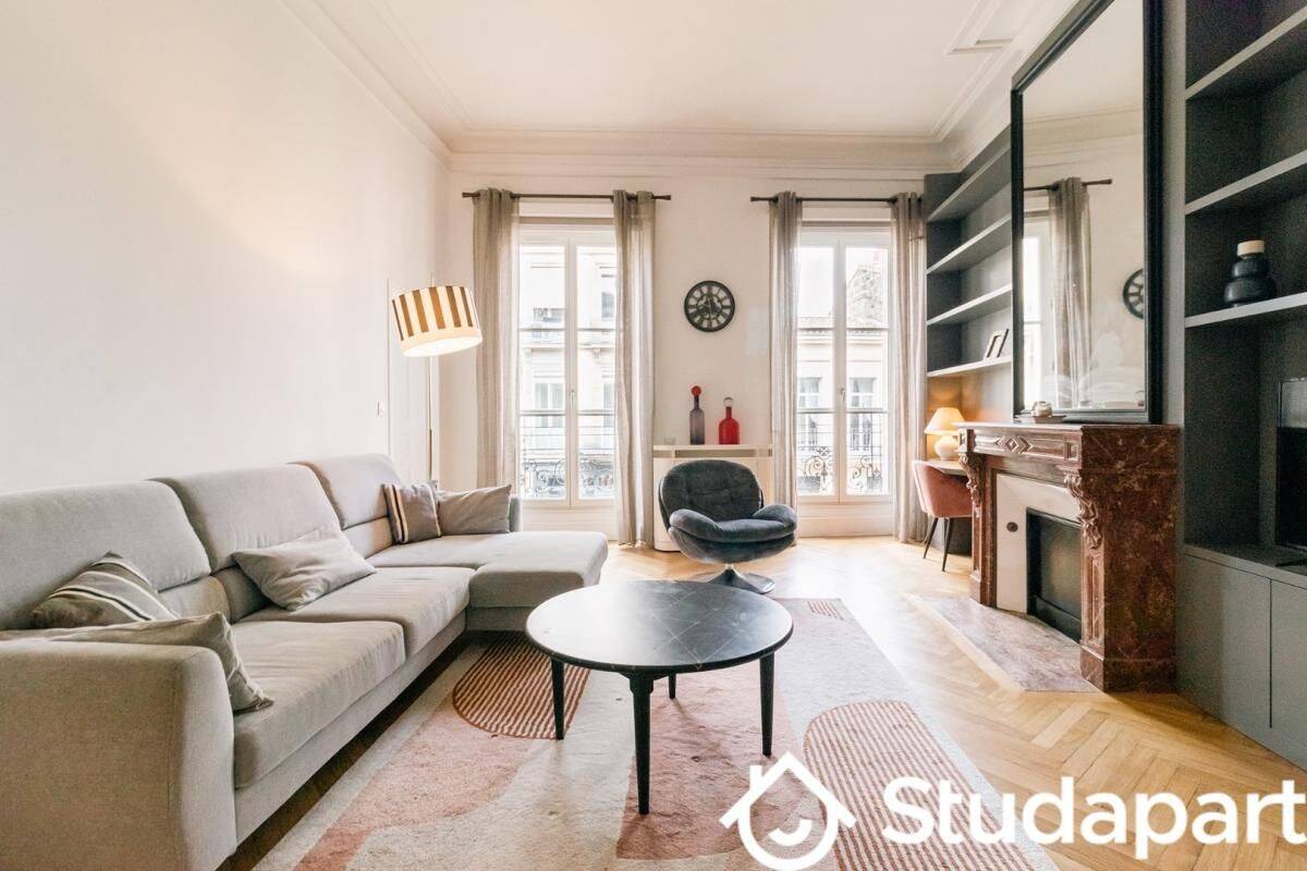 Maison 2 pièces 51 m² · à Bordeaux · 51 m² · 1 700 €