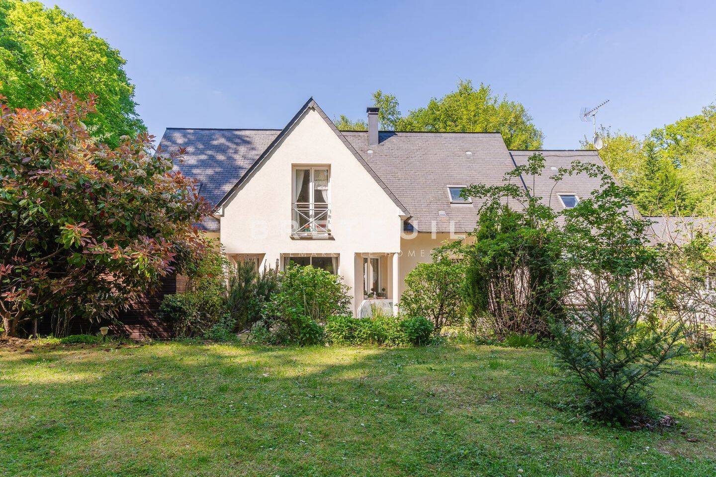 Maison 7 pièces 170 m² · à Saint-Gatien-des-Bois · 170 m² · 840 000 €