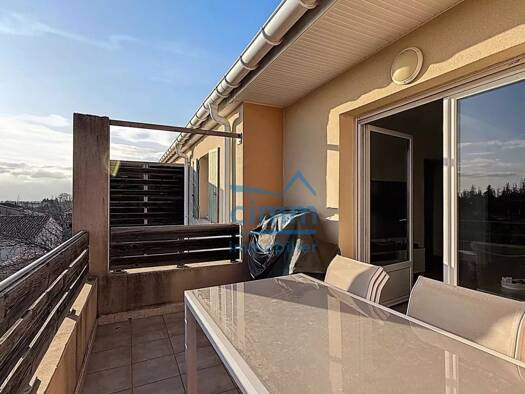 Appartement à vendre 139 900 € 2 pièces 1 chambre 42 m² 2ème étage Sud Ouest Monteux 84170