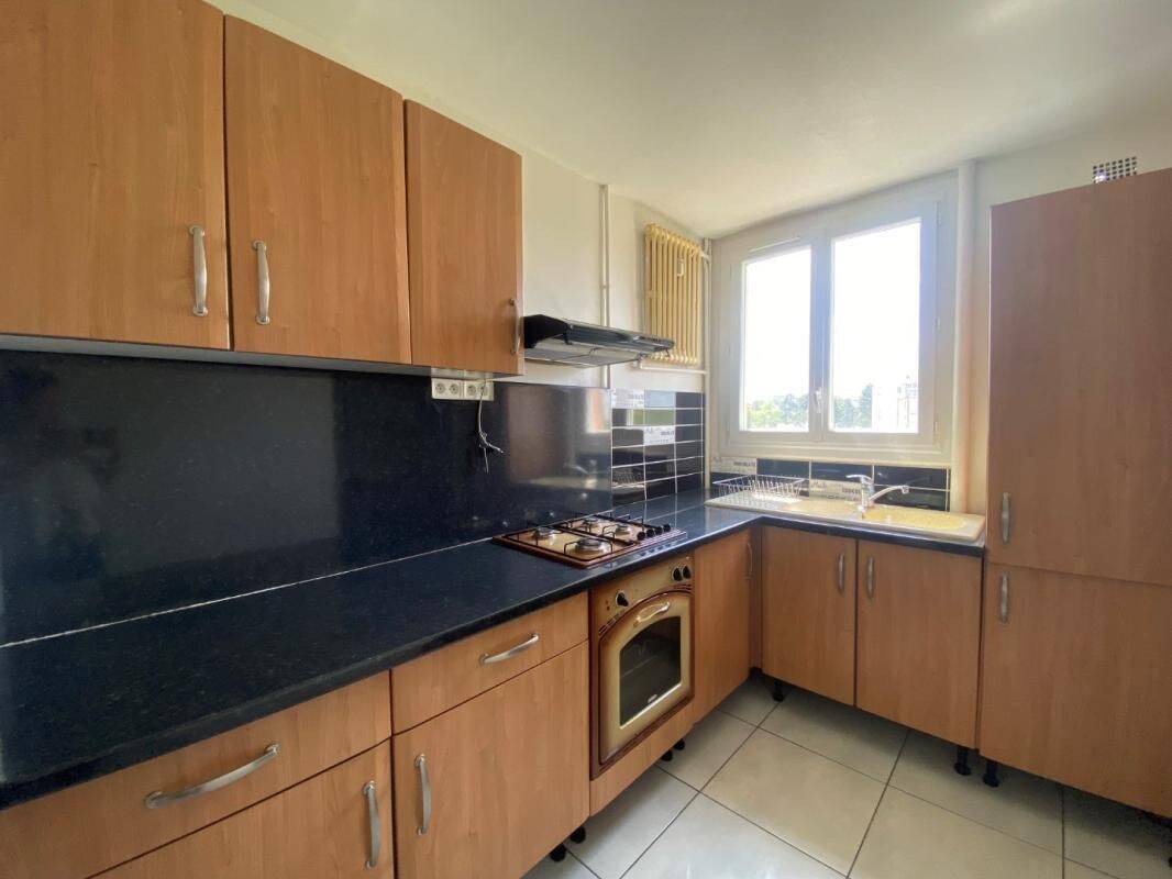 Appartement 3 pièces 58 m² · à Châteauroux · 58 m² · 590 €/mois