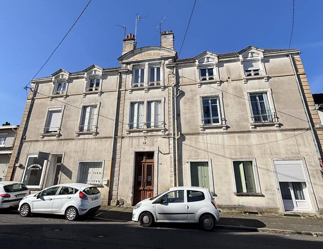 Appartement 4 pièces 105 m² · à Montceau-les-Mines · 105 m² · 66 000 €