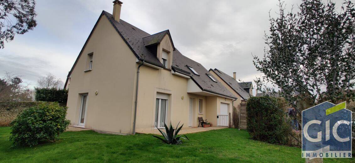 Maison 5 pièces 96 m² · à Courseulles-sur-Mer · 96 m² · 1 100 €