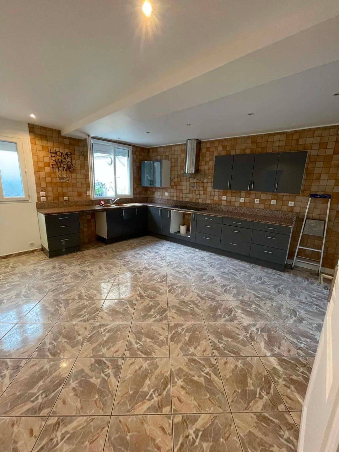 Appartement 3 pièces 64 m² · à Bondy · 64 m² · 1 080 €/mois