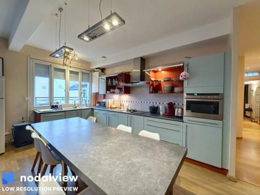 Appartement à louer 430 € 4 pièces 3 chambres 100 m² 2ème étage Quartier du Centre Le Mans 72000