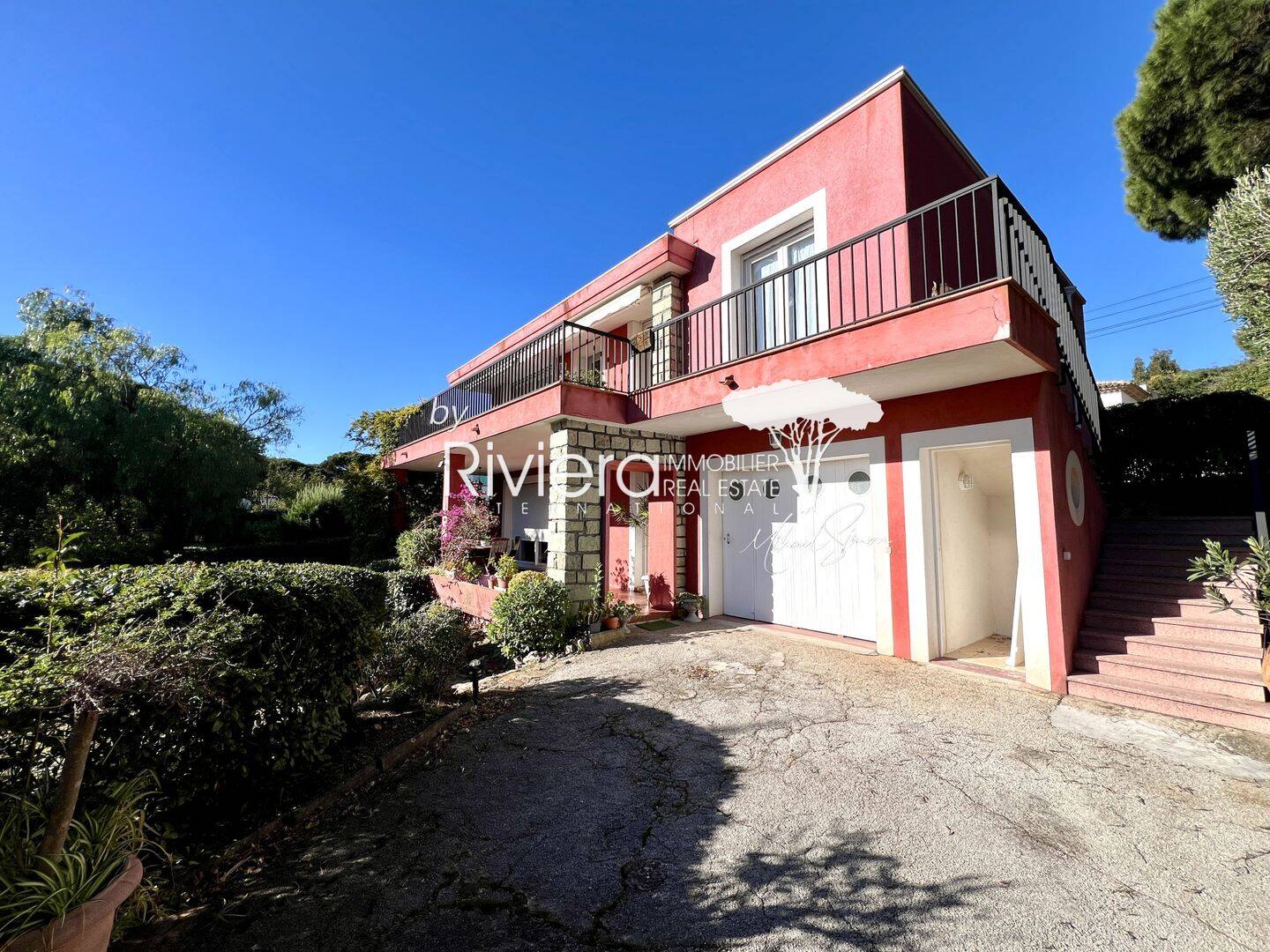 Maison 6 pièces 170 m² · à Cavalaire-sur-Mer · 170 m² · 945 000 €