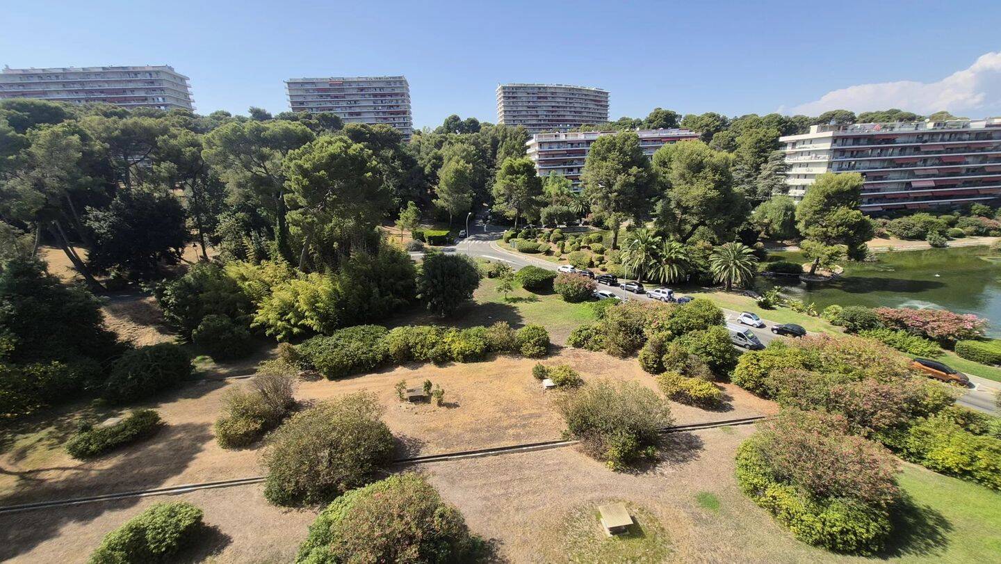 Appartement 2 pièces 57 m² · à Cagnes-sur-Mer · 57 m² · 1 300 €