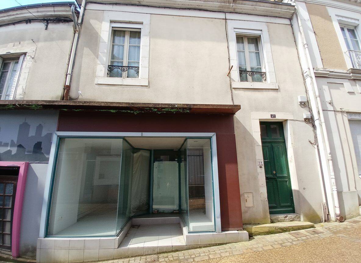 Maison 3 pièces 136 m² · à Montval-sur-Loir · 136 m² · 39 000 €