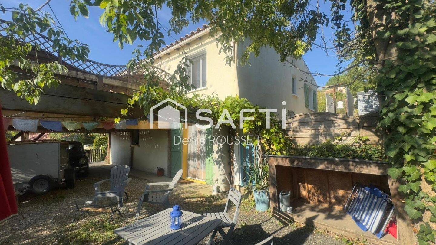 Maison 4 pièces 90 m² · à Couiza · 90 m² · 230 000 €